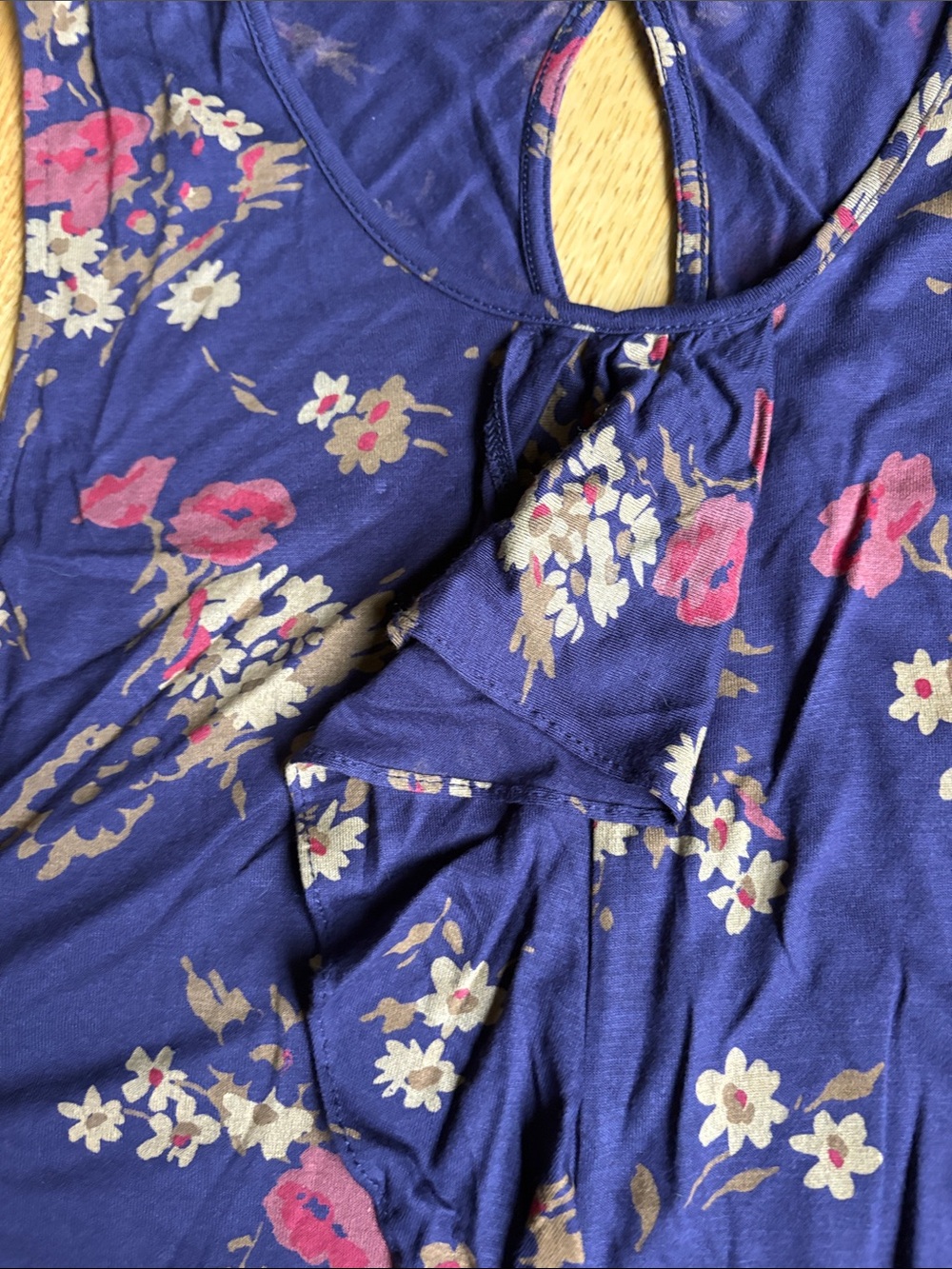Chaps XL purple Floral Ruffle Keyhole Tank - Picture 2 of 4